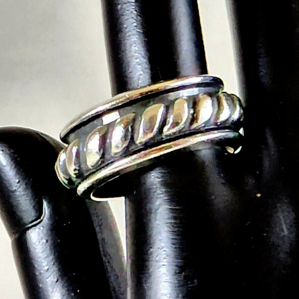 Sterling Silver Unisex Spinner Anxiety Silver Band - Size 10Sterling Silver Unis